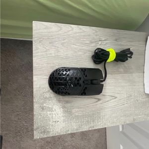 ASUS tuf air m4 gaming mouse